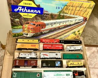 Vintage Athearn HO scale in original box