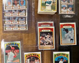 Vintage baseball cards (1970's) (Some SOLD