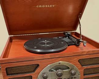 Crosley Rochester Entertainment System