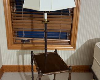 vintage Frederick Cooper faux bamboo and brass floor lamp table.
