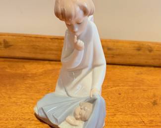Lladró Angel with Baby porcelain figurine, model number 4635