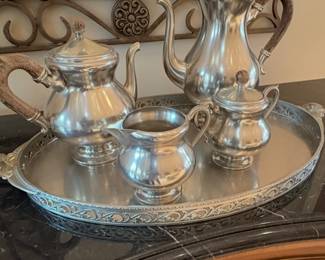 Royal Holland Pewter tea and coffee service Set. 