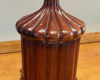 mahogany Bombay Co.
Romanesque style fluted storage box