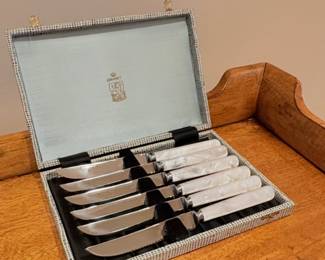 vintage Kirk & Matz knives with simulated mother-of-pearl handles in their original presentation box.