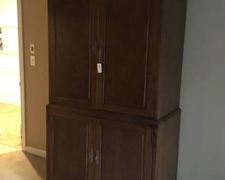Beautiful wardrobe/TV cabinet 