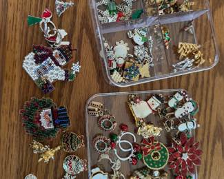 Christmas holiday jewelry 