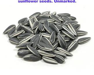 Lot 879 100 pcs AI WEI WEI porcelain sunflower seeds. Unmarked. 