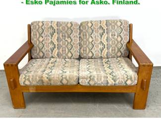 Lot 1497 Mid Century Modern Love Seat Sofa Esko Pajamies for Asko. Finland. 