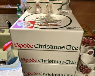 Spode Christmas Dishware