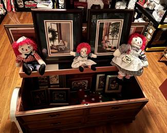 Raggedy Ann and Raggedy Andy Dolls and Decor