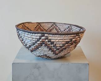 10" Native American Hand-Woven Basket bid #8