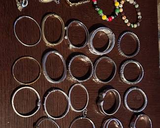 Incredible Selection of High End Fashion Jewelry - Rings, Necklaces, Bracelets, Earrings, Watches, Pendants and more! 