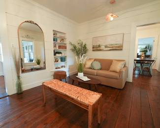 FURNITURE
MIRRORS
BENCHES
COFFEE TABLES
END TABLES
ACCENT CHAIRS
OTTOMANS
STOOLS