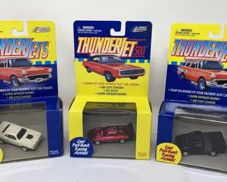 JL pull back Cream car