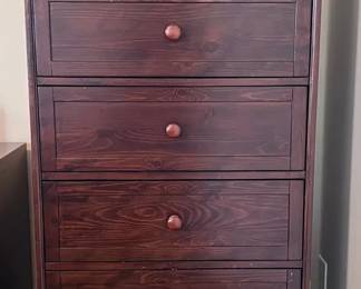 Pottery Barn Teen Dresser with 6 Drawers