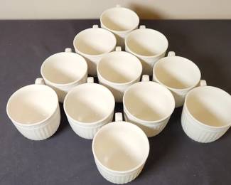 Mikasa Cup Set