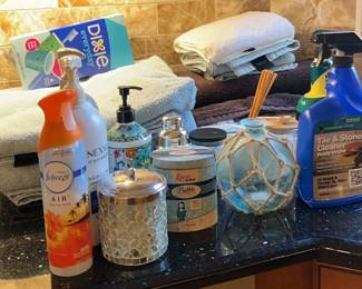 Mystery Lot of Bathroom Goods