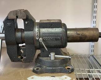 Columbian Swivel Bench Vise