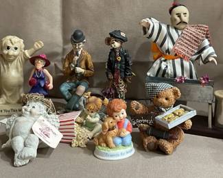 Figurine Collection Huge