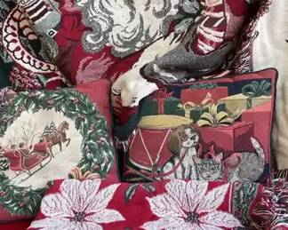 Holiday Throws Pillows