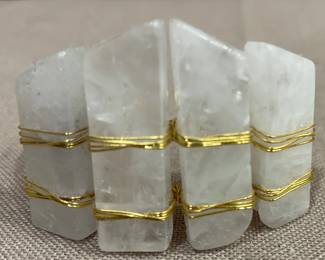 Quartz Like Bracelet Size Small Med