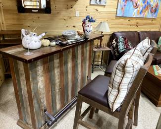 VERY NICE BAR AND 2 BAR STOOLS JUST LIKE NEW