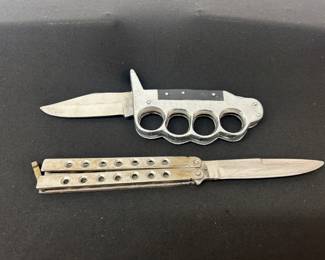A Butterfly Knife A Folding Knuckle Knife