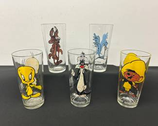 (5) Vtg. 1970’s Warner Bros. Looney Tunes Glass Tumblers 2 Of 3