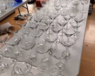 Various glassware sets
