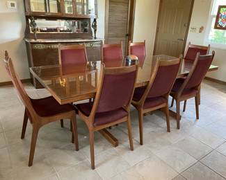 drylund teak dining table with 8 chairs -- delivery negotiable in South Florida
