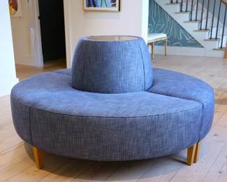 Round Modular Sofa With Integrated Center Table