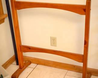 Blanket Rack
