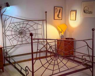 Solid Steel Spider Web Theme Queen Bed Frame
