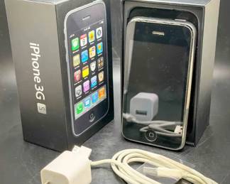 Apple iPhone 3GS (Black) with Original Box & Charger – For Parts/Repair
