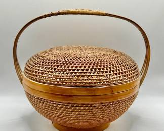 Hand Woven Basket with Handle & Lid
