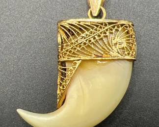 Antique 14K Gold Tiger Claw Filigree Jewelry
