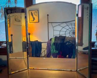 Tri-Fold Mirror
