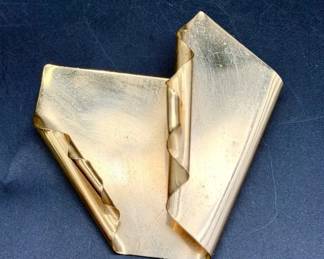 Abstract Gold Tone Pin
