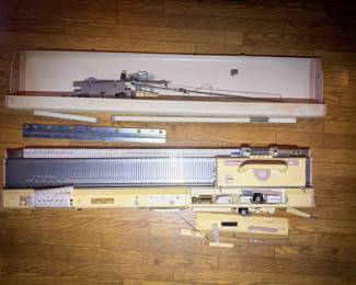 Brother KH-260 Knitting Machine – For Parts/Repair – Made in Japan
