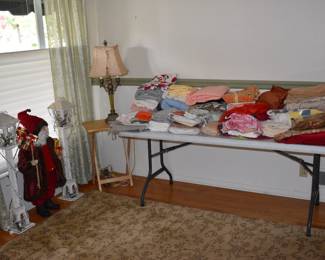 Back Bedroom Overview