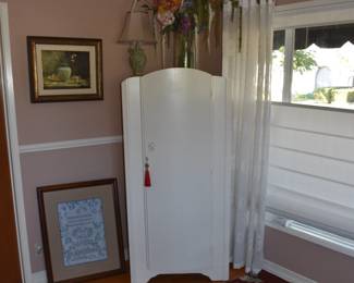 Front Bedroom Overview