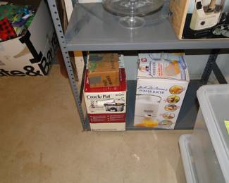 Crock-Pot and Power Juicer just in time for the holidays and all those healthy eating habits that are going to happen at the first of the year