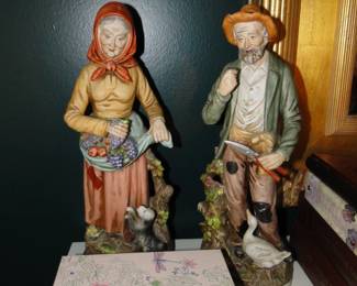 Vintage HOMCO Sculptures, Old Man and Old Women