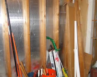 Lots of great tools to make the lawn, and shrubs look amazing