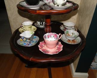 Even hot pink looks good on a teacup