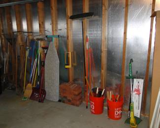 Lots of great lawn and garden tools, hand tools, brooms and more