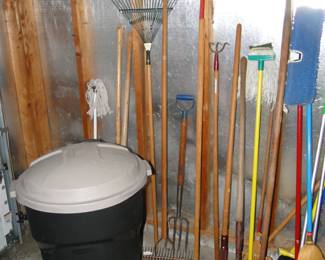 Lawn and garden tools