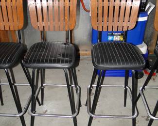 Simple lines, simple times, simply Mid Century Modern