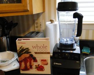 Vitamix! Complete with cookbook