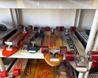 1038 4 Skateboards